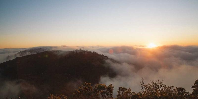 数字孪生技术如何重塑企业运营？捷轩3详解实施路径与产品生命周期管理